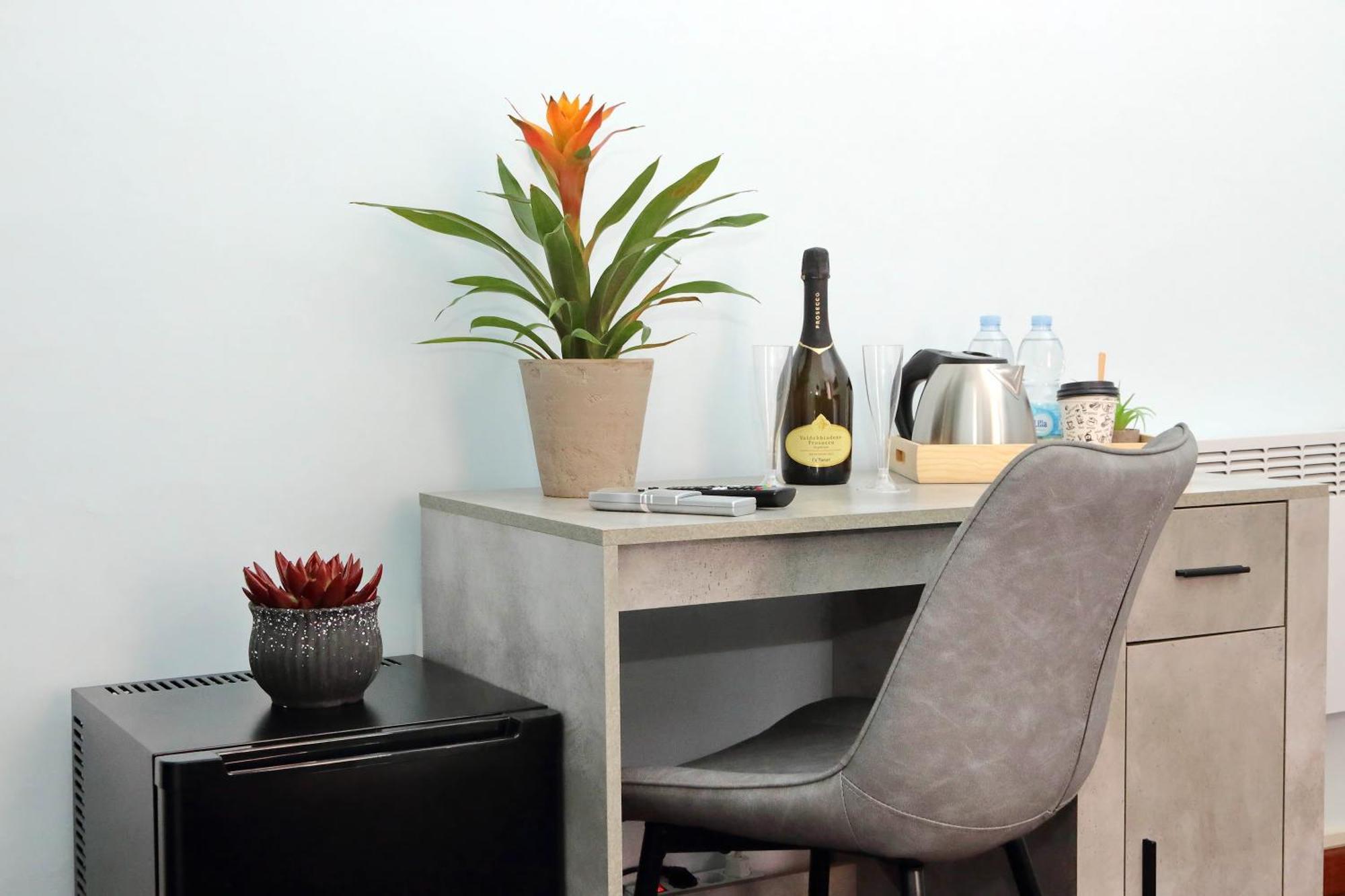 Lhg Comfy Rooms Roma Exterior foto