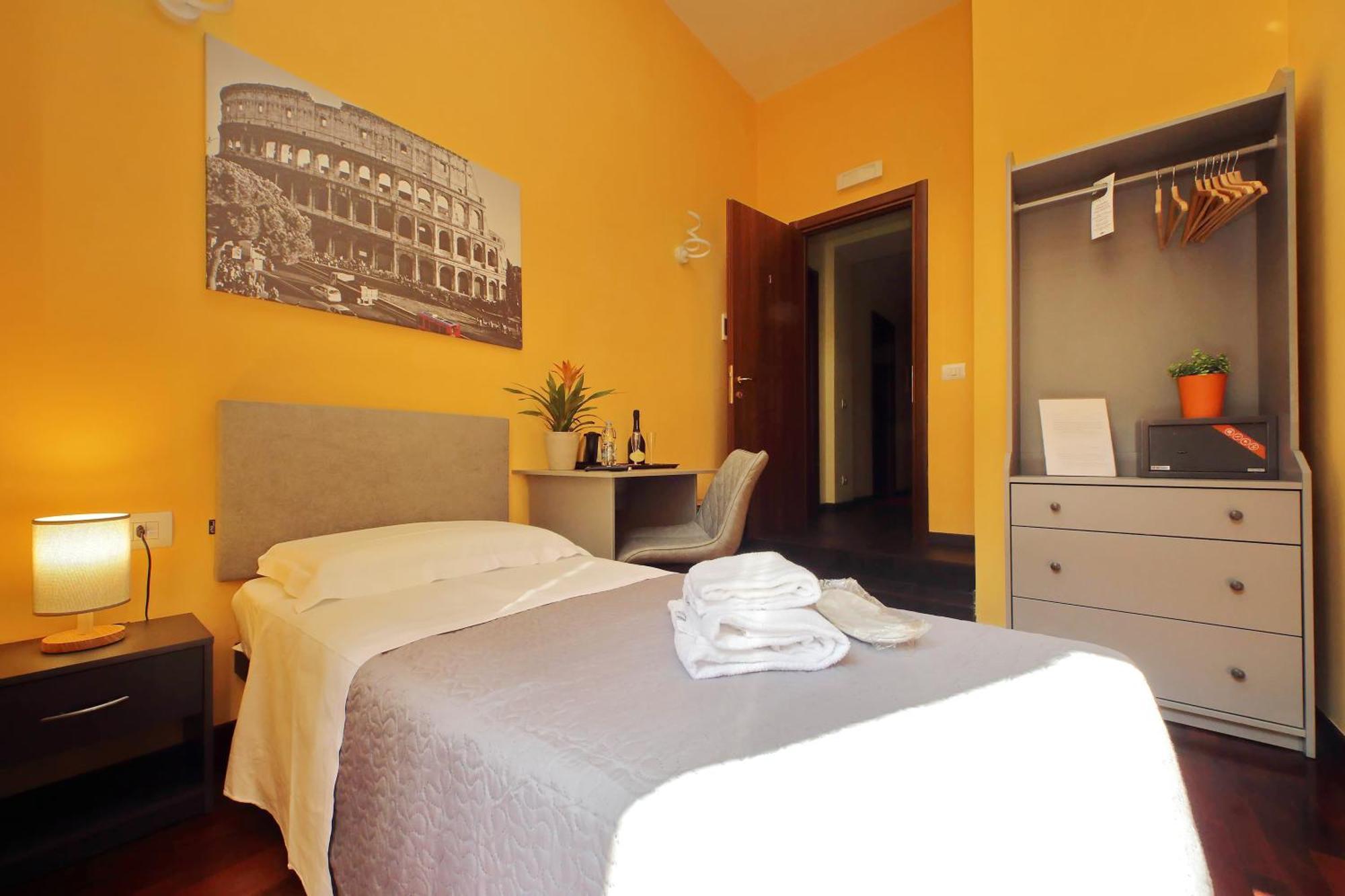 Lhg Comfy Rooms Roma Exterior foto