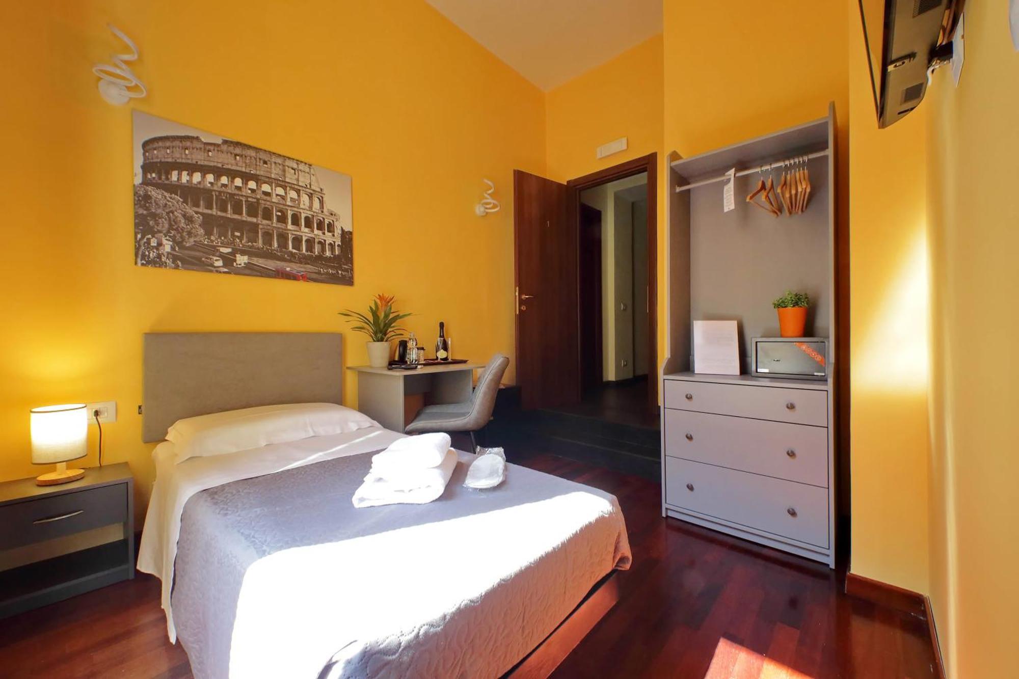 Lhg Comfy Rooms Roma Exterior foto